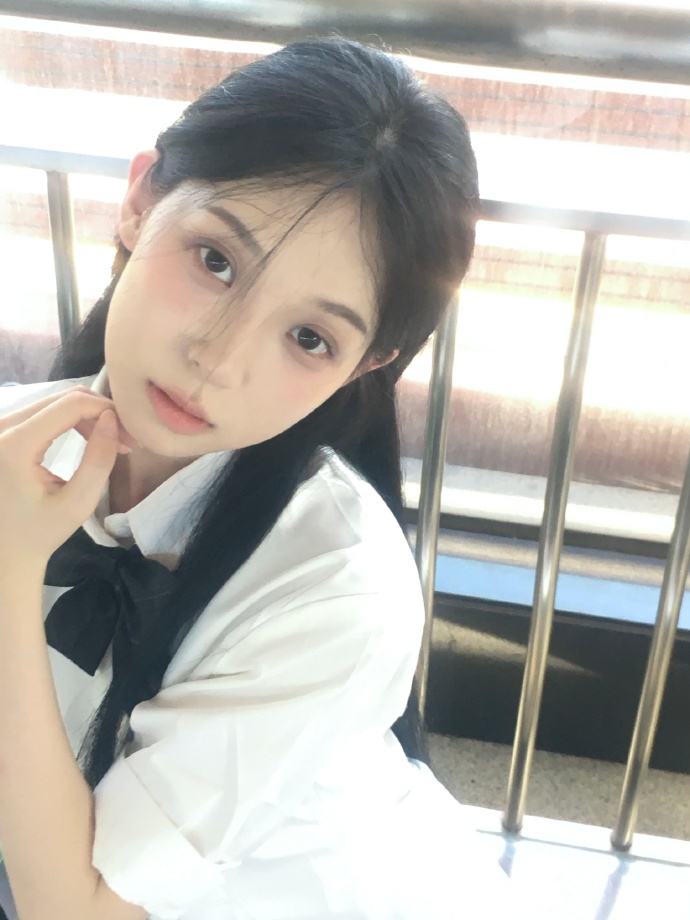 九品芝麻官