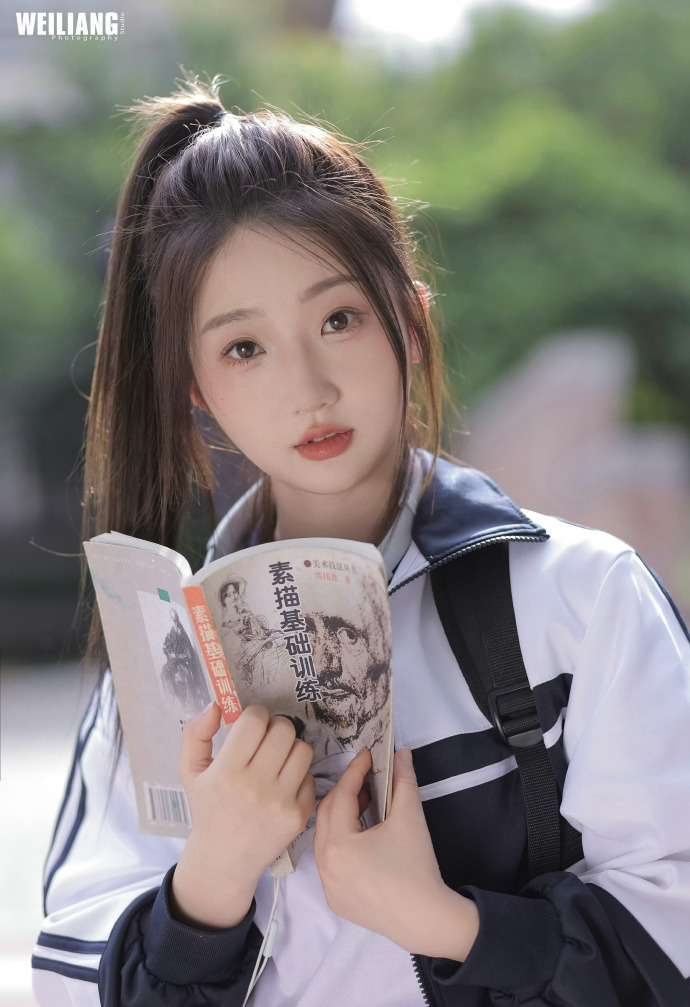 真探第一季 封面